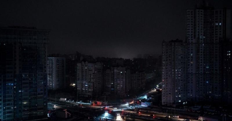 В Україні можливі аварійні відключення електроенергії протягом ще одного тижня, повідомляє 