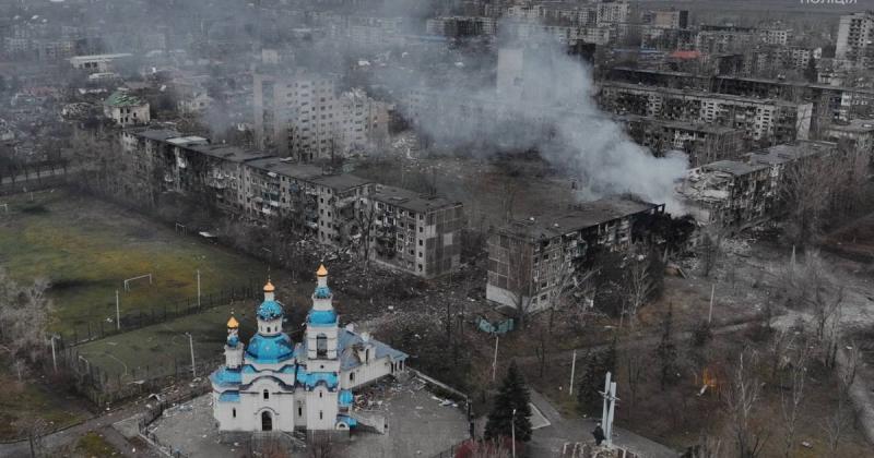 Пошкоджені житлові будинки, дитячі садки та зруйнований храм: як виглядає Костянтинівка, постраждала від агресії ворога. ФОТОрепортаж.