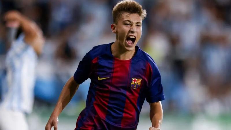 Подвійний успіх українського спортсмена у відеоогляді фінального матчу Міжнародного кубка між Барселоною та ПСЖ, де рахунок становив 5:2 - Футбол24.