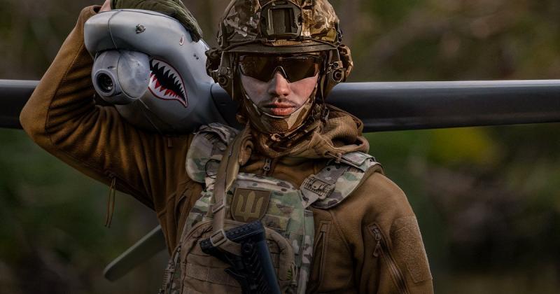 Міжнародні легіони були включені до складу штурмових частин Сухопутних військ Збройних Сил України.