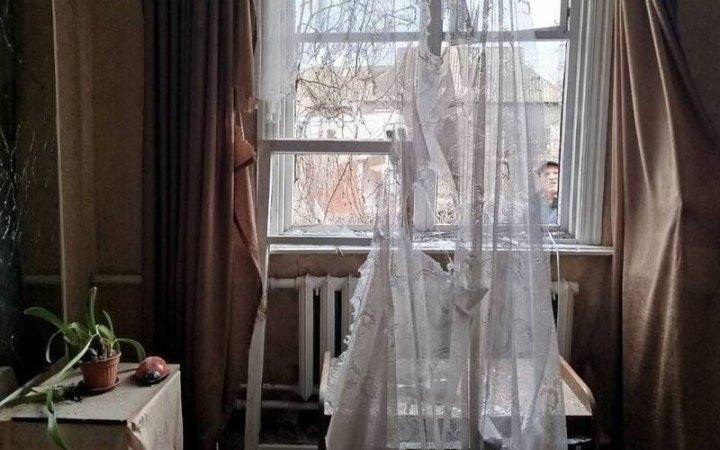 В Україні, в Зеленівці на Херсонщині, російські війська завдали удару по житловим будівлям.