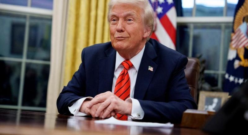 Трамп усунув деяких членів Ради національної безпеки Білого дому, повідомляє Reuters.