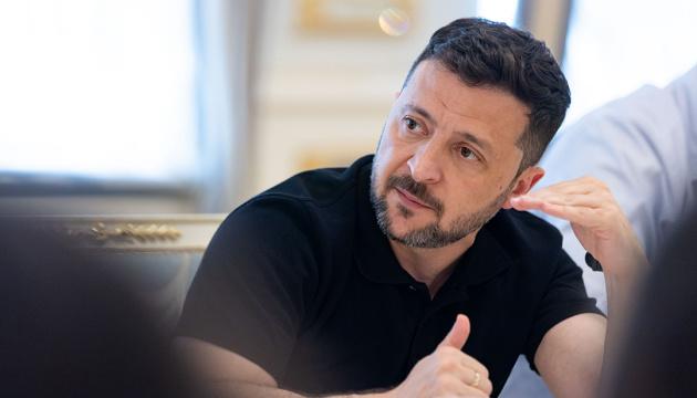 Зеленський: Росія прагне переправитися через адміністративний кордон Дніпровської області, створити буферну зону на території Сумщини та захопити Покровськ.
