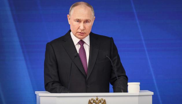 Путін висловив готовність до зустрічі з Зеленським, проте відмовився укладати з ним угоду про мир.