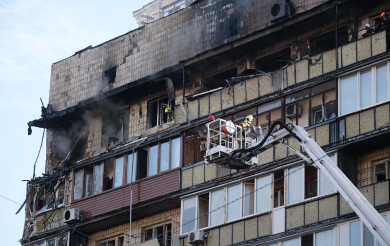 Напад на Київ: кількість постраждалих зросла до 16 осіб.