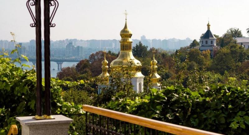 18 липня: сьогодні відзначається церковне свято, і цього дня не рекомендується повертати борги.