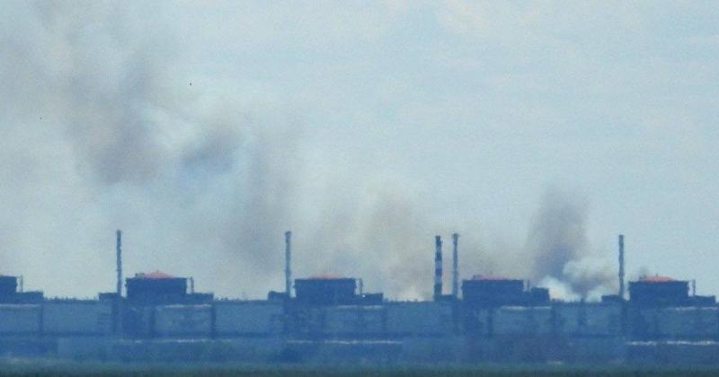 У Міністерстві енергетики виявили джерело інтенсивного диму поблизу Запорізької атомної електростанції: чи існує ризик для ядерної безпеки?