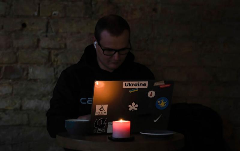 В Україні запровадили розклади відключення електроенергії до 19:00: де знайти інформацію.