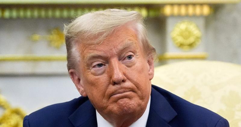 Рейтинг Дональда Трампа зазнав безпрецедентного падіння: що стало причиною цього?