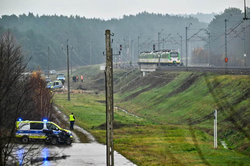Особа, відповідальна за вибух на залізниці в Польщі, може отримати покарання у вигляді довічного ув'язнення.