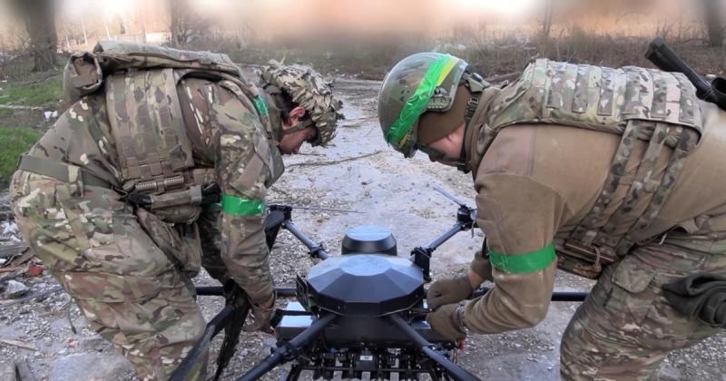 З початку доби на фронті відбулося близько 150 бойових зіткнень, повідомляє Генеральний штаб Збройних Сил України.
