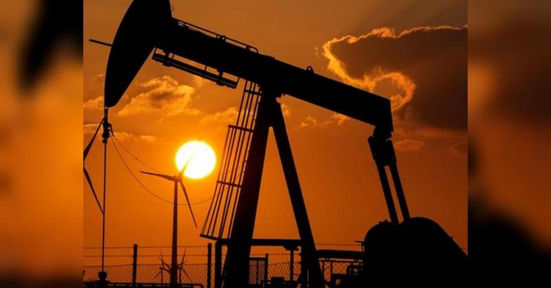 Знижки зростають: Індія активно імпортує російську нафту, яка не підпадає під санкції.