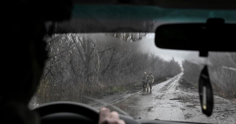 Генеральний штаб Збройних Сил України повідомляє, що з початку доби на дев'яти фронтових напрямках сталося 131 бойове зіткнення.