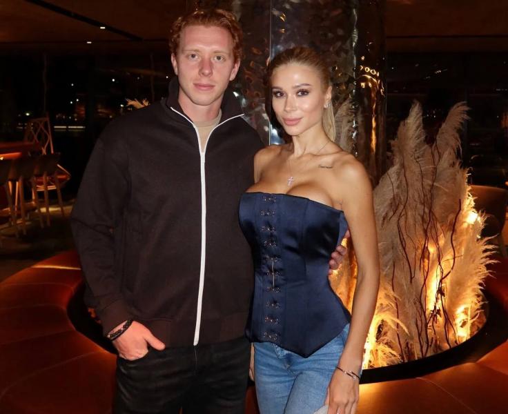 Скандал, пов'язаний із мовним питанням, що виник навколо дружини футболіста Коноплі.