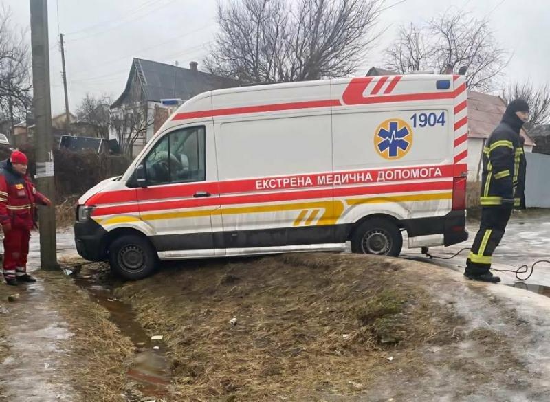 Крок до катастрофи: в Ізюмі 