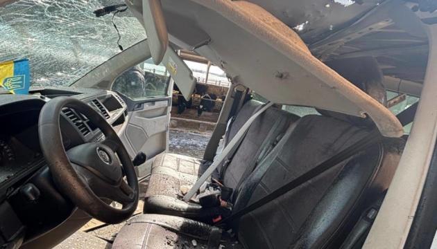 Ворог здійснив напад на фермерське господарство в Харківській області, використавши безпілотники, в результаті чого постраждали люди.