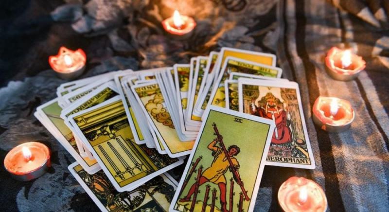 Гороскоп на 2 березня за Таро: Ракам слід побороти свої сумніви, а Тельцям варто проявити більше турботи.