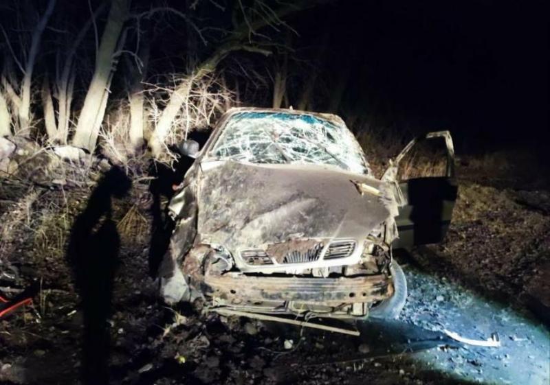 На захопленій території Донеччини сталася аварія: перевернувся автомобіль 