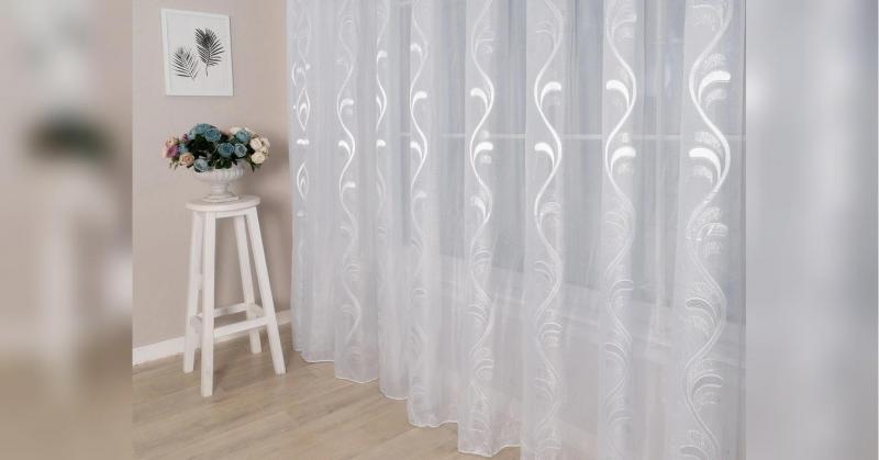 Тюль буде випромінювати бездоганну білизну: ефективний і легкий метод для відбілювання.