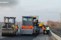 Свириденко повідомила, що приблизно 50% ремонтних робіт на міжнародних автомобільних шляхах вже завершено.