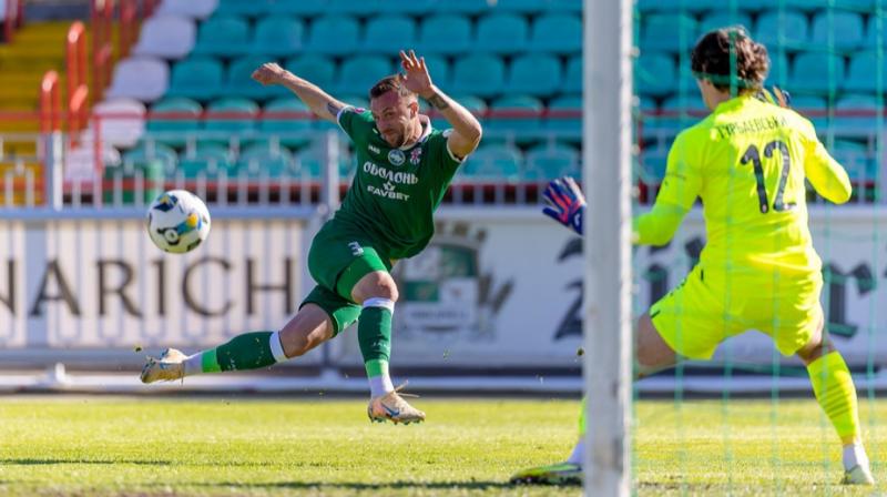 Оболонь вбереглася від поразки в поєдинку проти Зорі, в якому було забито 6 м'ячів.