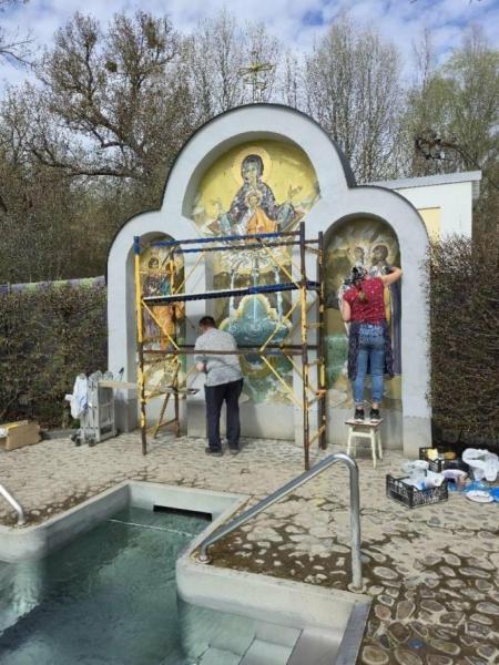 У Харкові тривають роботи з відновлення святині: над іконою працюють професіонали, - ФОТО