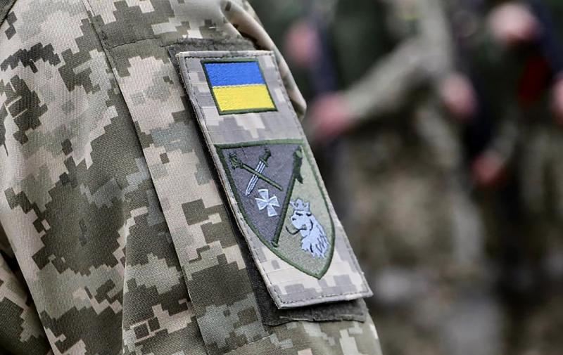 У Львові представник військового територіального центру комплектування затримав жінку, захопивши її за горло: яка реакція військового комісаріату?
