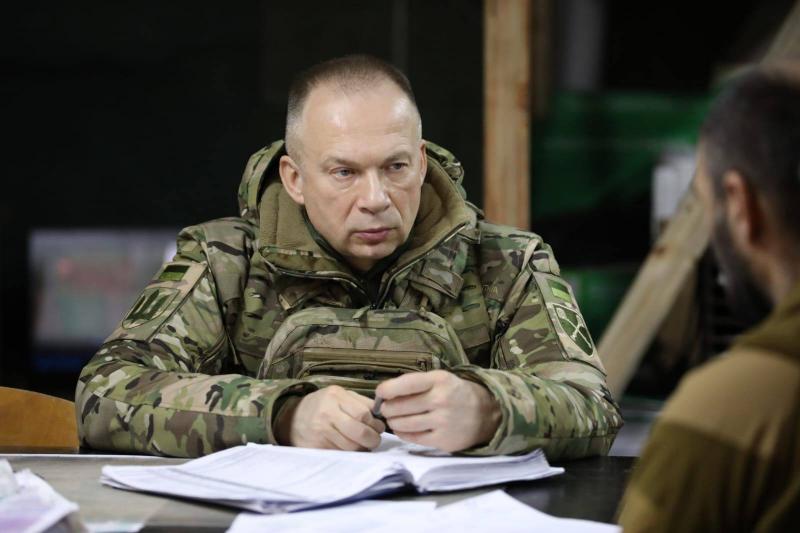 Потрібно зібрати 226 підписів: у Верховній Раді було розпочато ініціативу щодо усунення Сирського з посади.