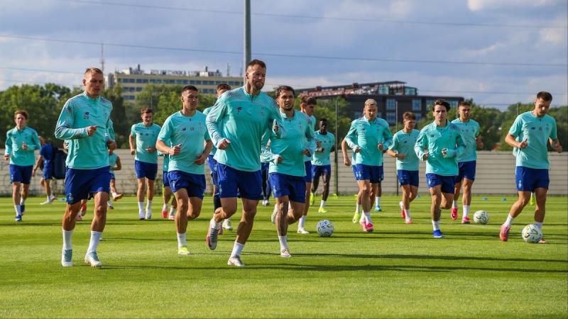 Динамо перед матчем з ПАОКом залишилося без щонайменше п'яти футболістів - Футбол 24.