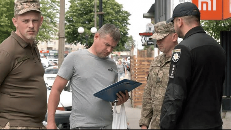 Мобілізація може бути оскаржена: суд прийняв рішення про звільнення чоловіка, якого призвали, незважаючи на наявність відстрочки.