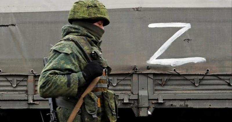 Окупаційні сили розпочали передачу українських територій учасникам війни проти України, повідомляє ЦНС.