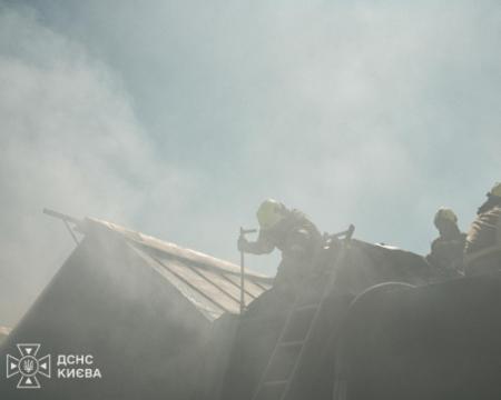 Росія ліквідувала приблизно 90% запасів роздрібних мереж.