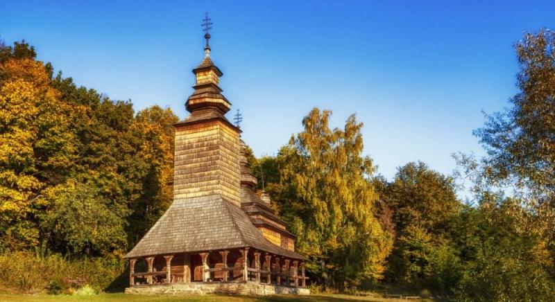 17 жовтня: сьогоднішнє церковне свято, коли не рекомендується розпочинати нові справи та ділитися певними історіями.